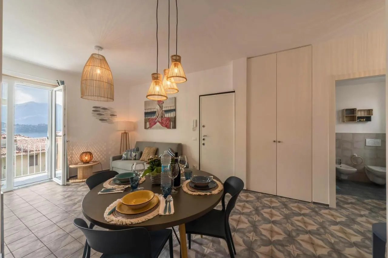 Casa Royale Appartamento Acqua Lierna Lägenhet